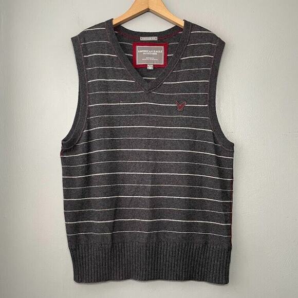 American Eagle Mens Size XL Gray Vintage Fit Preppy Sweater Vest Academia Y2K - Picture 1 of 9